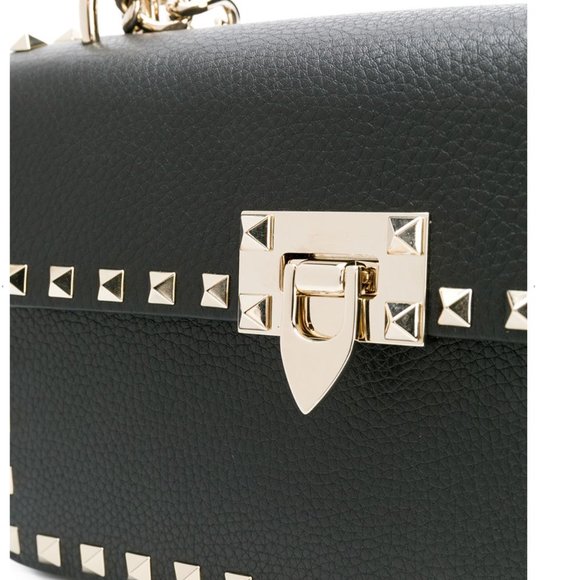 Valentino Garavani Rockstud Shoulder Bag in Black - Picture 4 of 15